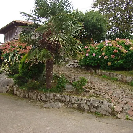 Mariaje Celorio (Llanes)